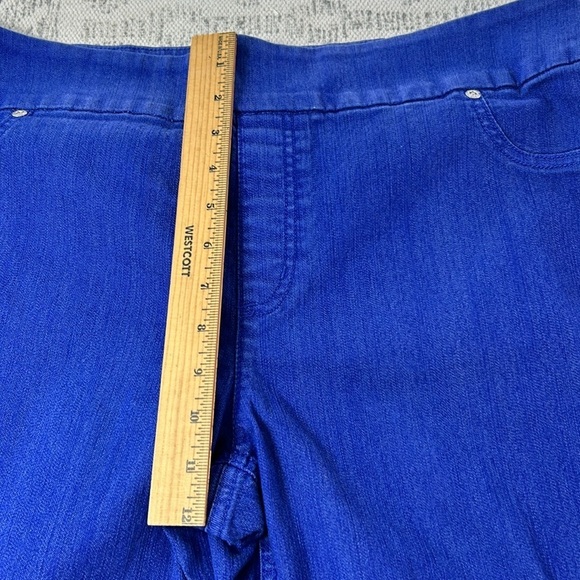 Chicos Pull On Ankle Straight Leg Jeans Sz 3 - Picture 7 of 11